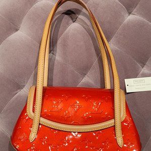 Louis Vuitton Red Monogram Vernis Biscayne Bay PM Bag